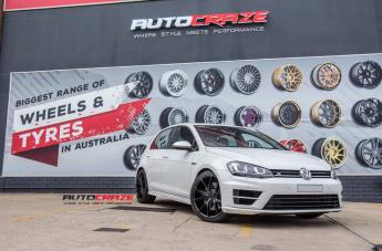 VOLKSWAGEN GOLF MISANO MATTE BLACK